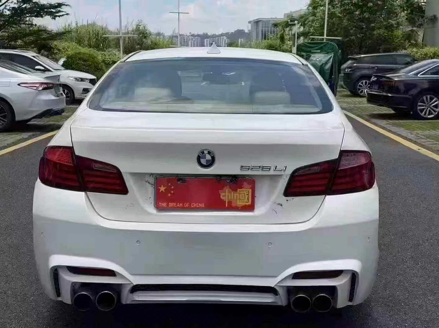 宝马5系 后面外观二