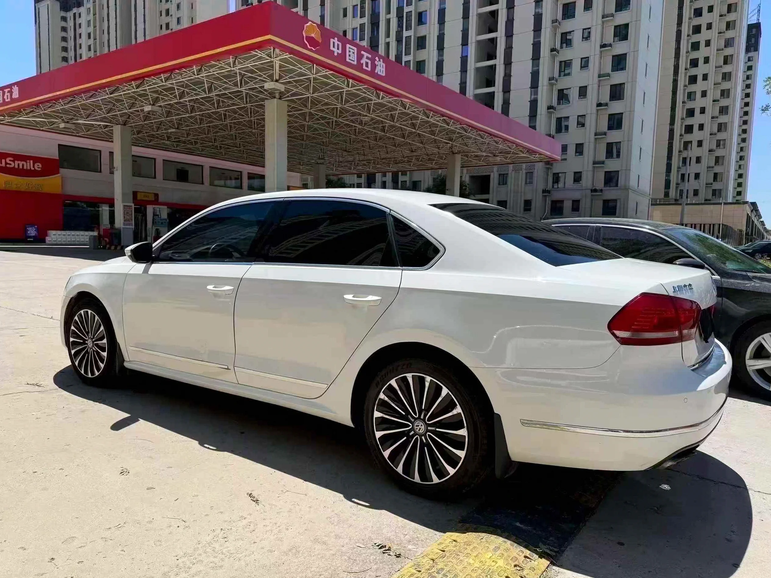 大众帕萨特 后面外观三