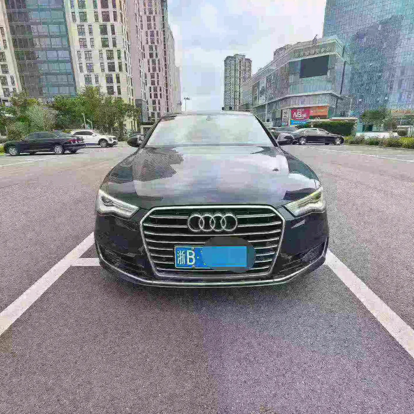 16年奥迪A6L 1.8T技术型