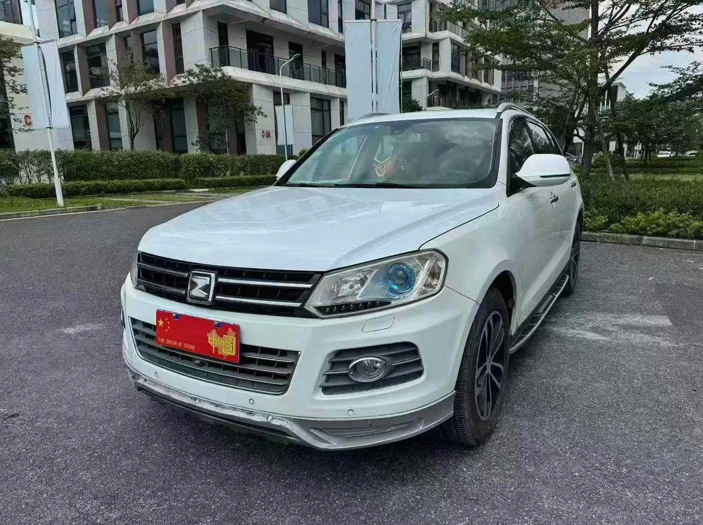 奥迪Q5 正面外观二