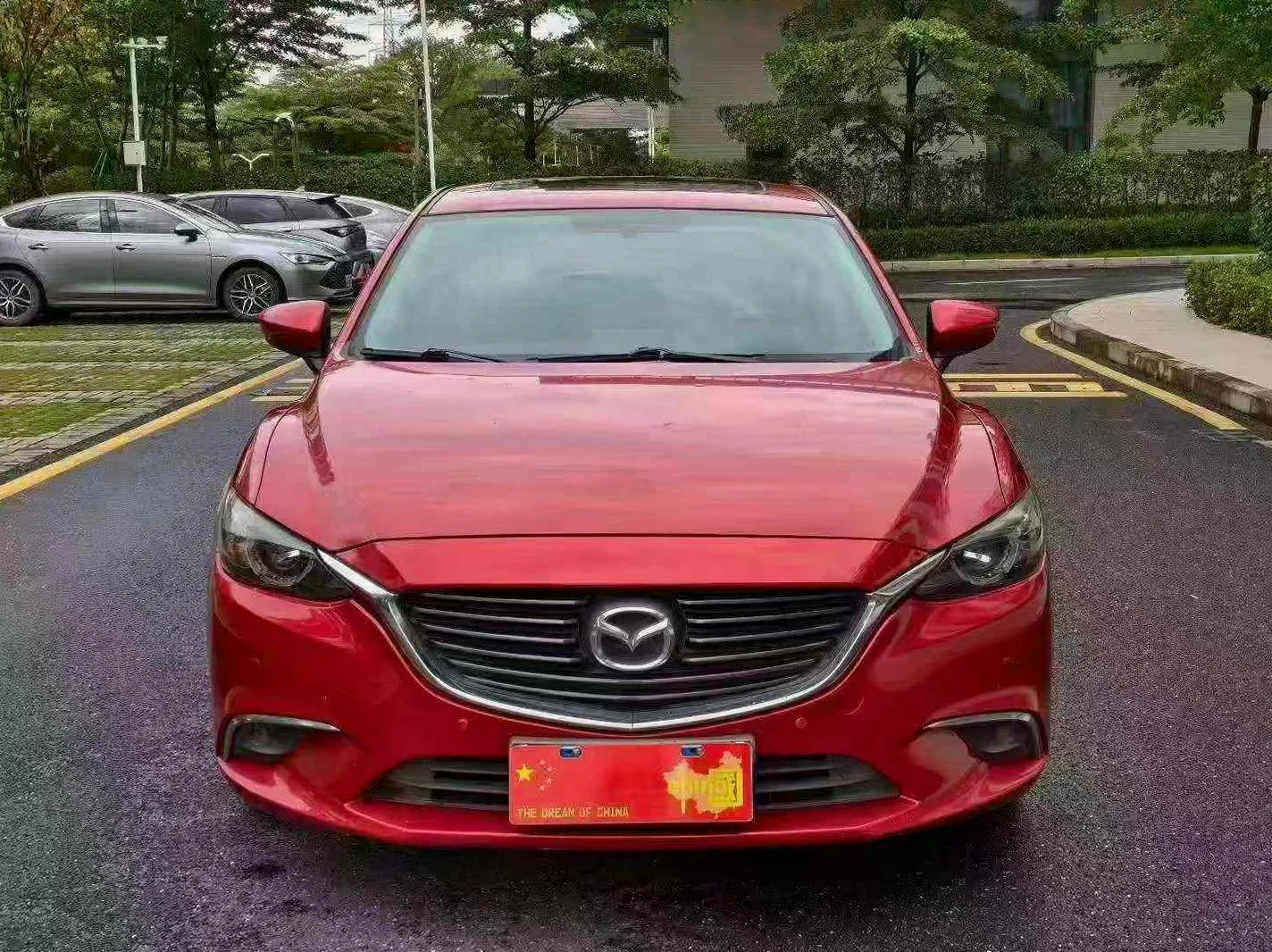 马自达阿特兹 正面外观二