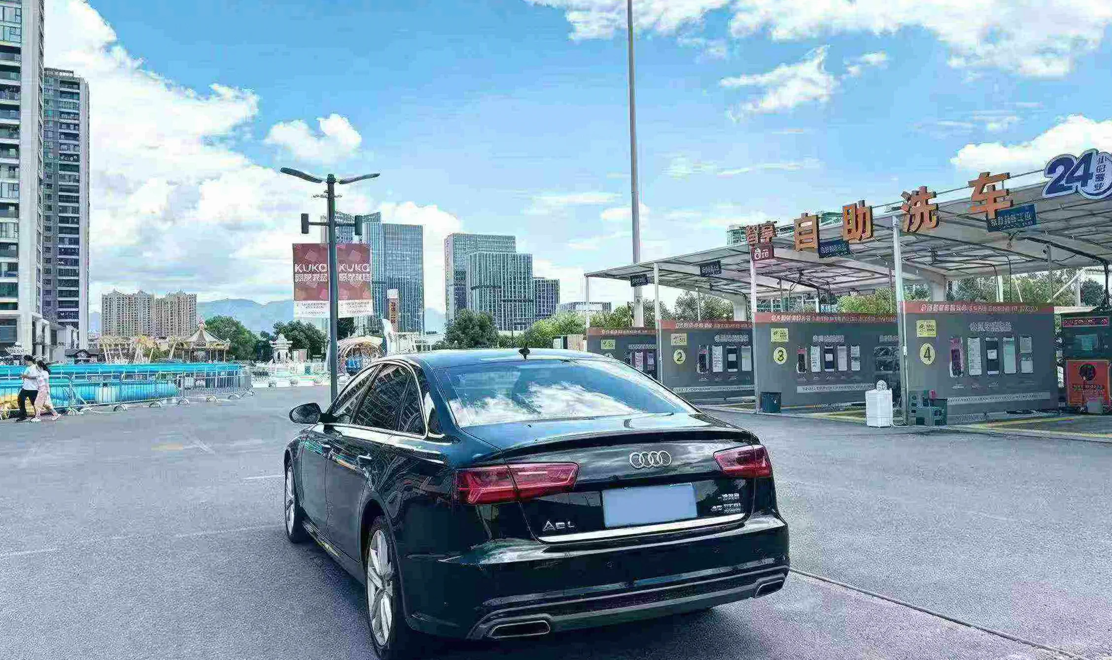 奥迪A6L 正面外观二