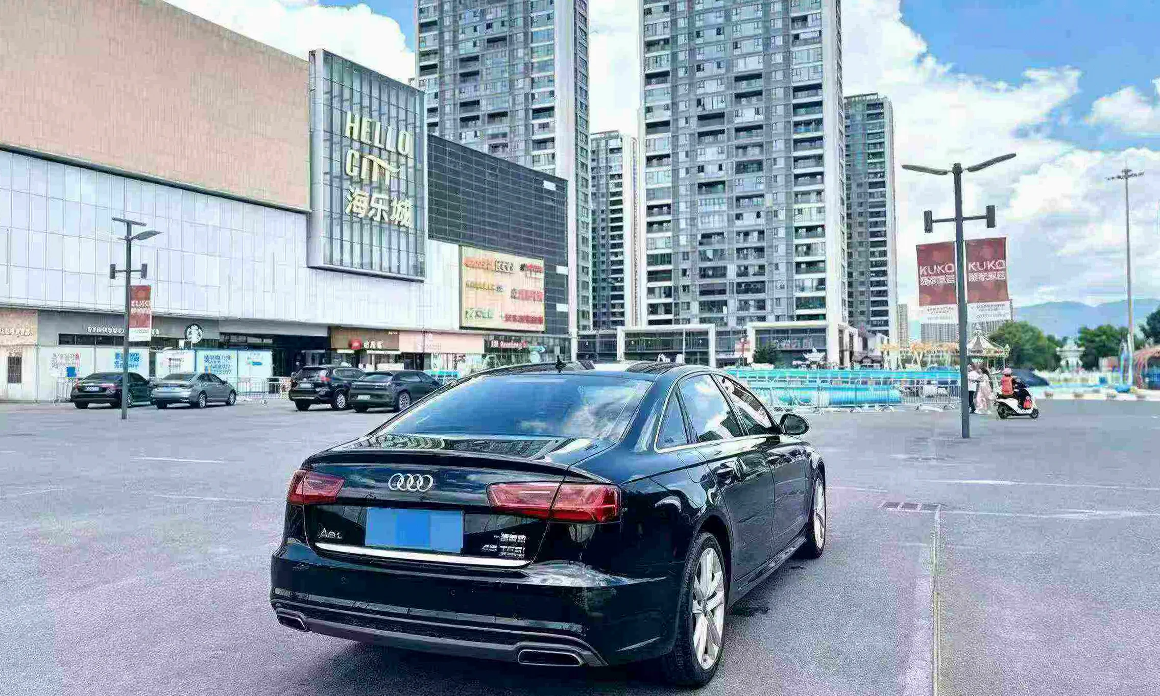 17年奥迪A6L 3.0T四驱豪华版