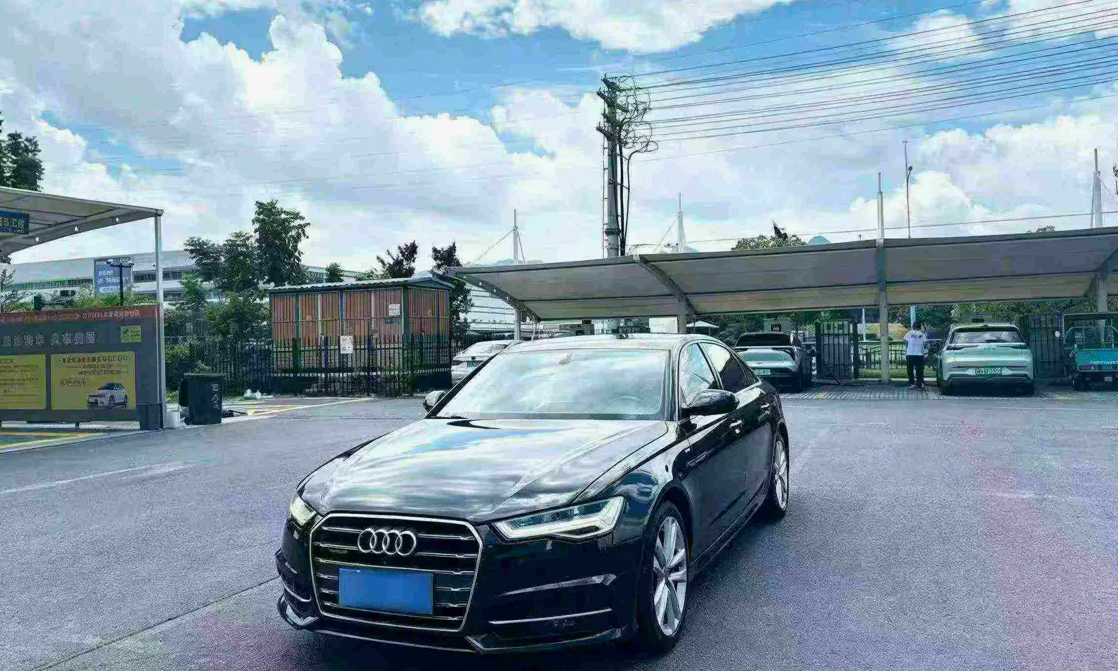 奥迪A6L 驾驶室