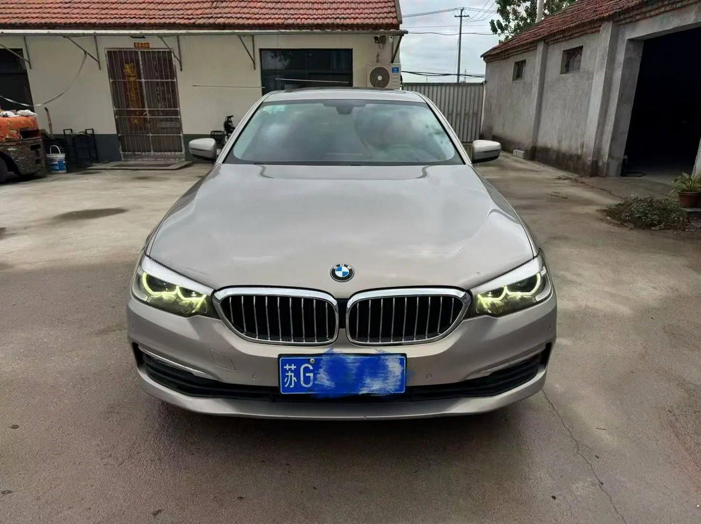 2017款 宝马5系 530Li 豪华版
