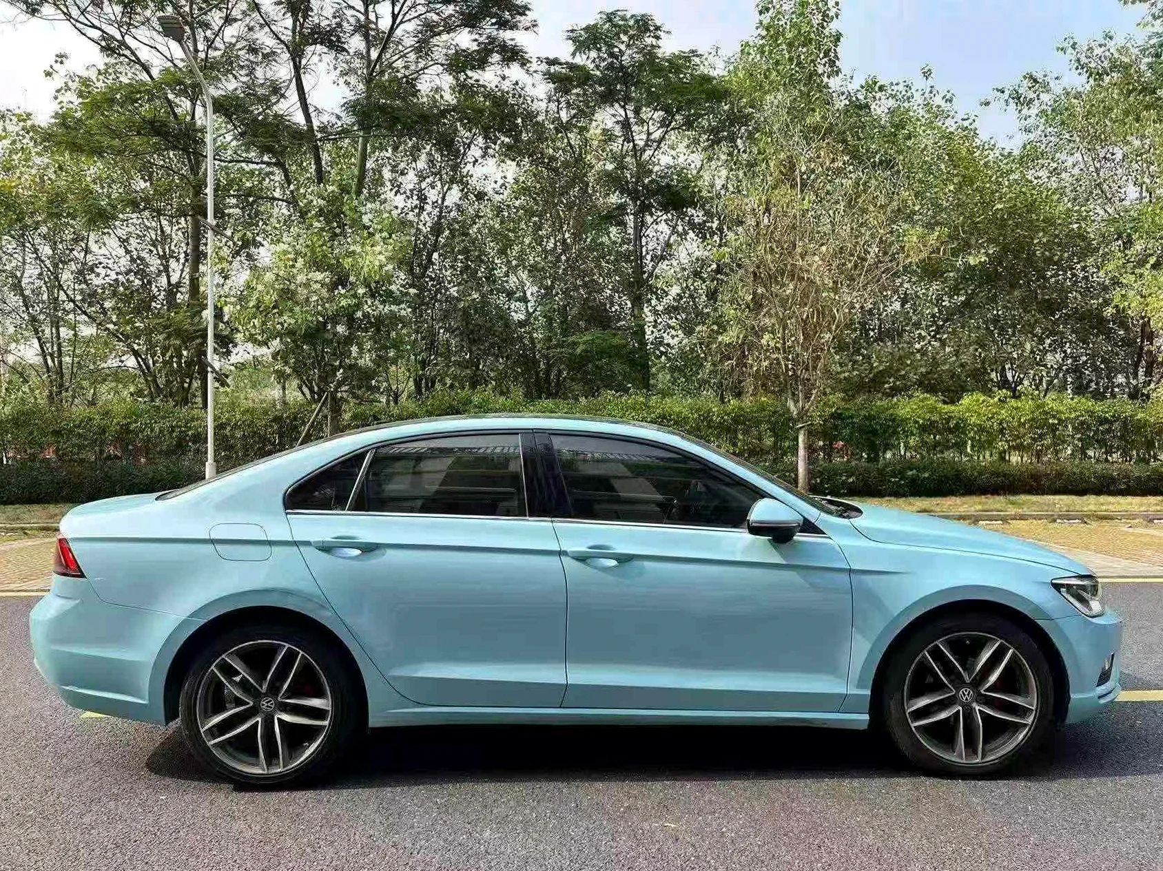 大众凌渡 后面外观三