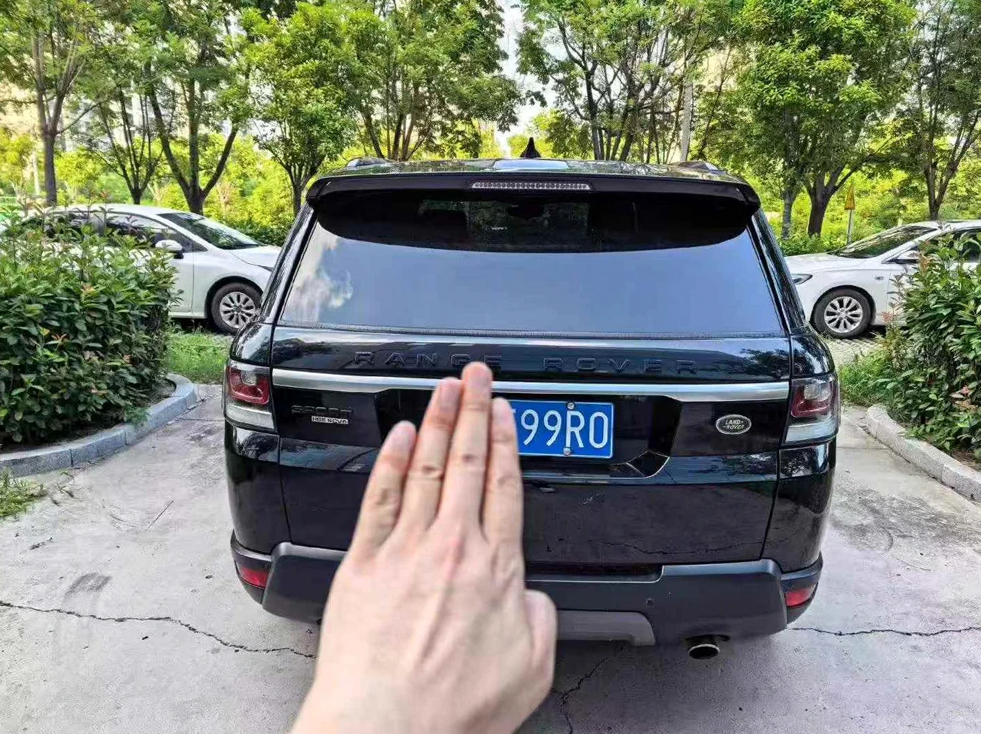 路虎揽胜运动 后面外观二