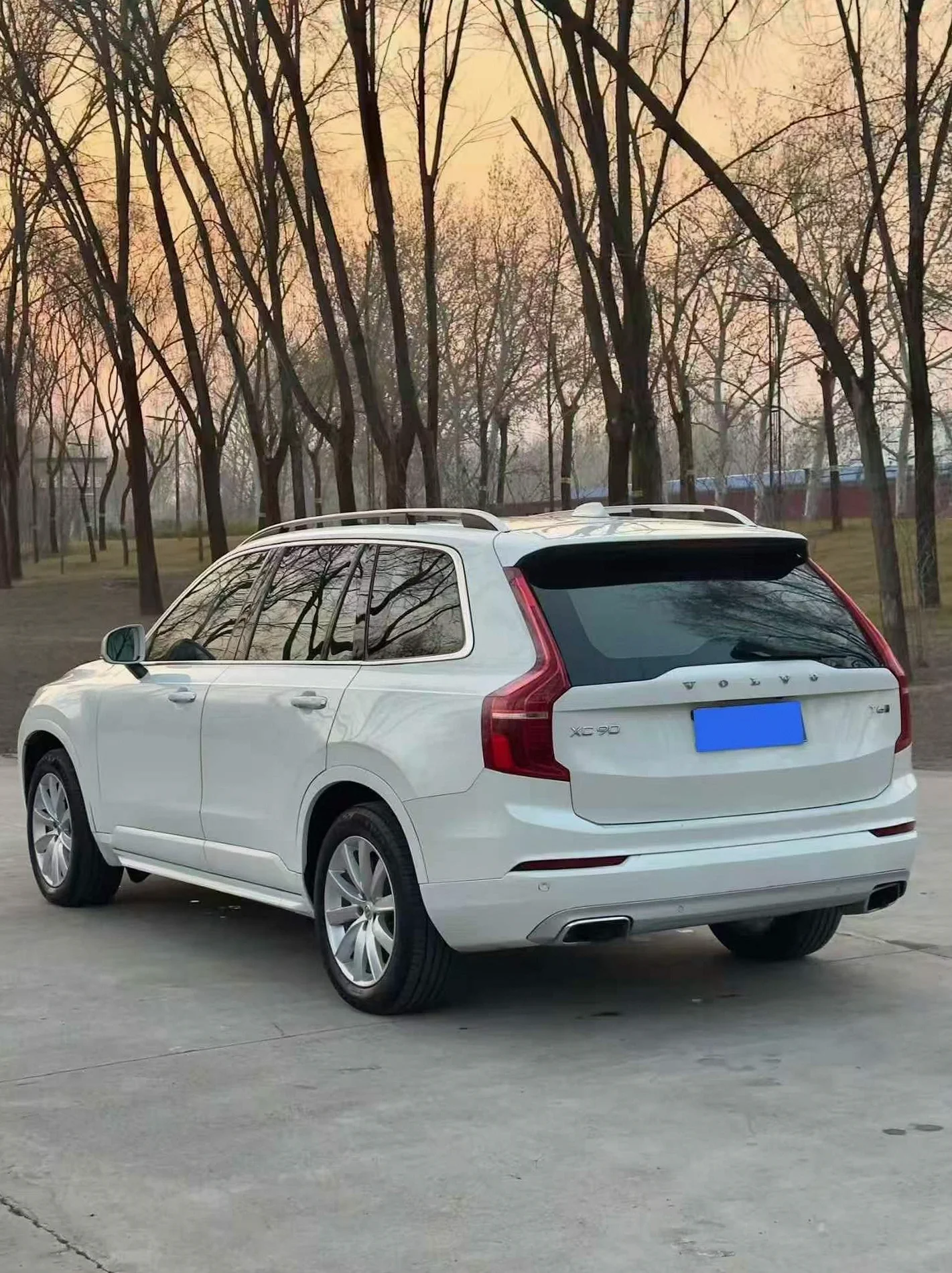 沃尔沃XC90 后面外观二
