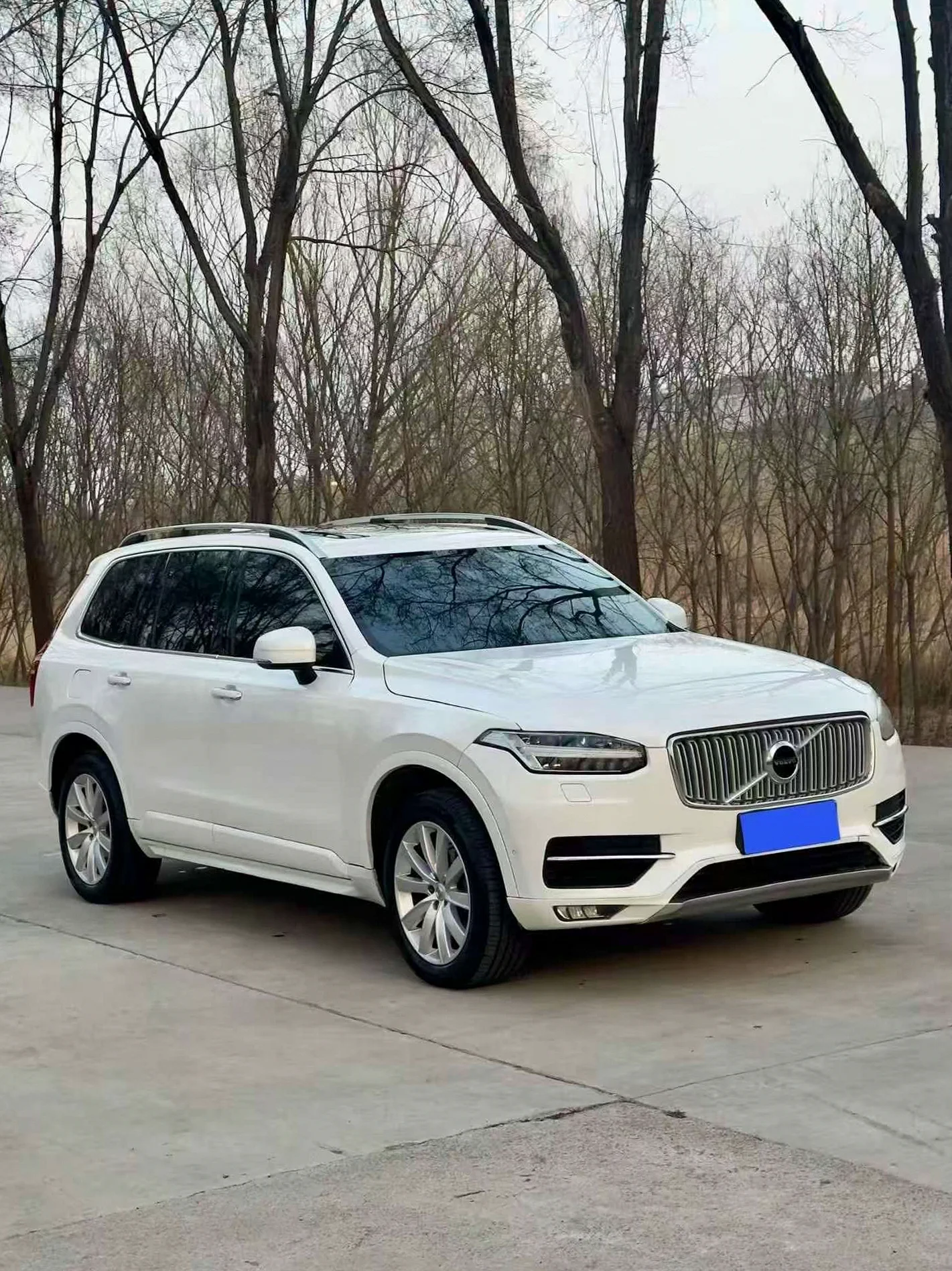 沃尔沃XC90 正面外观二
