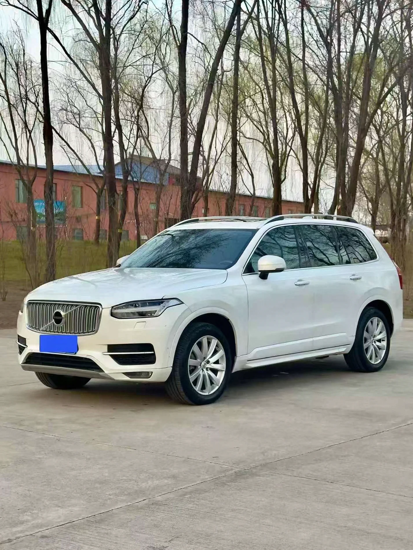 沃尔沃XC90 正面外观三
