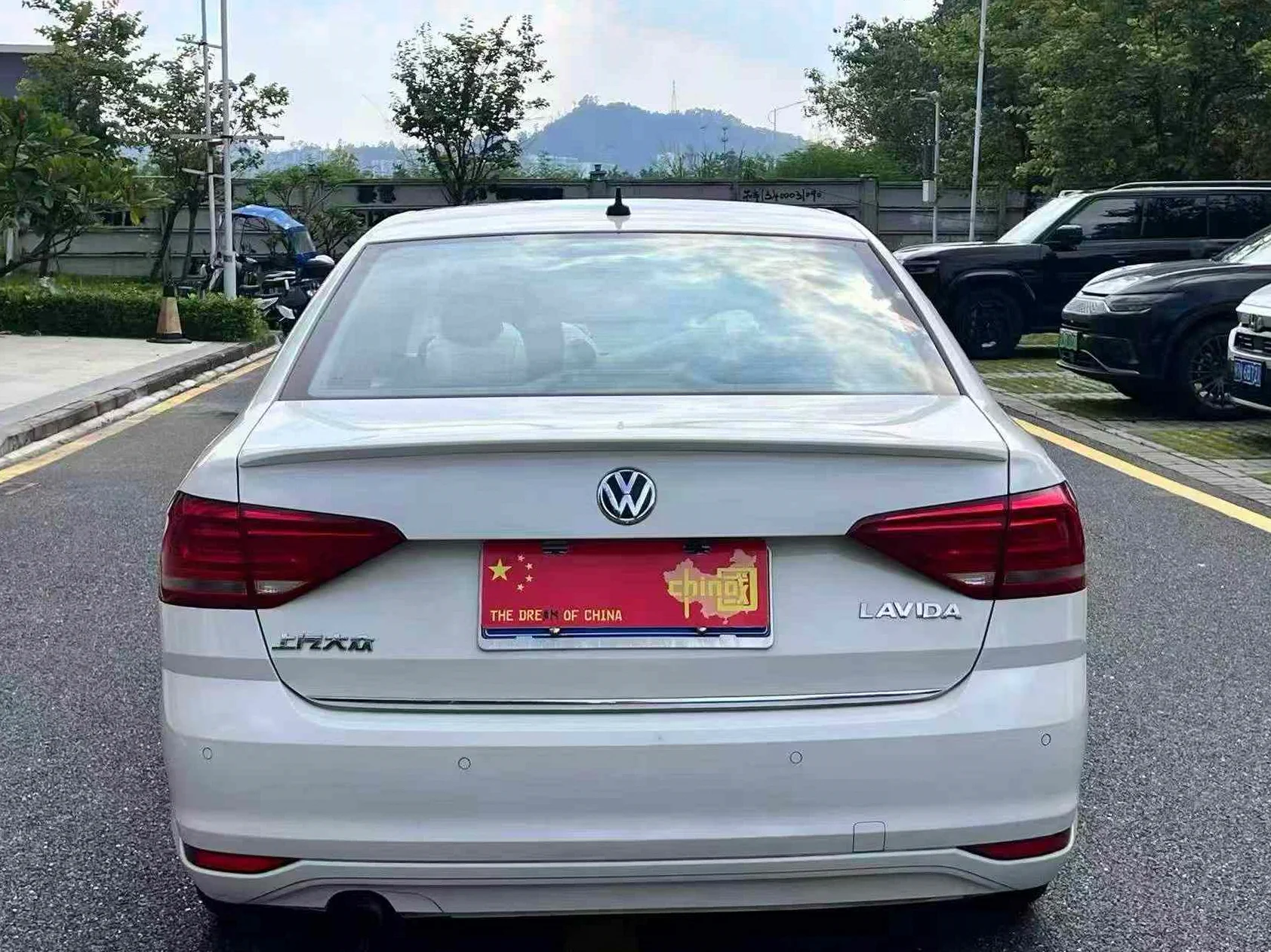 大众朗逸 后面外观二