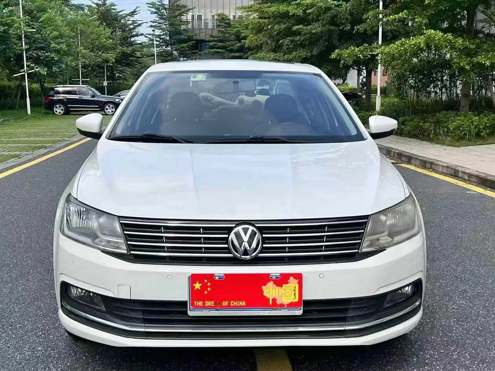 大众朗逸 正面外观二
