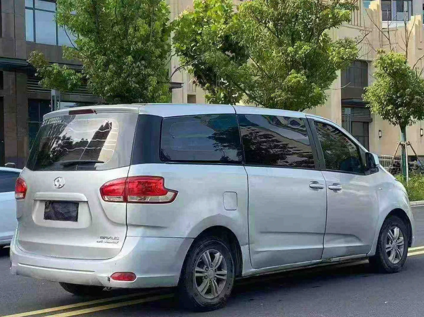 大通G10 后面外观三