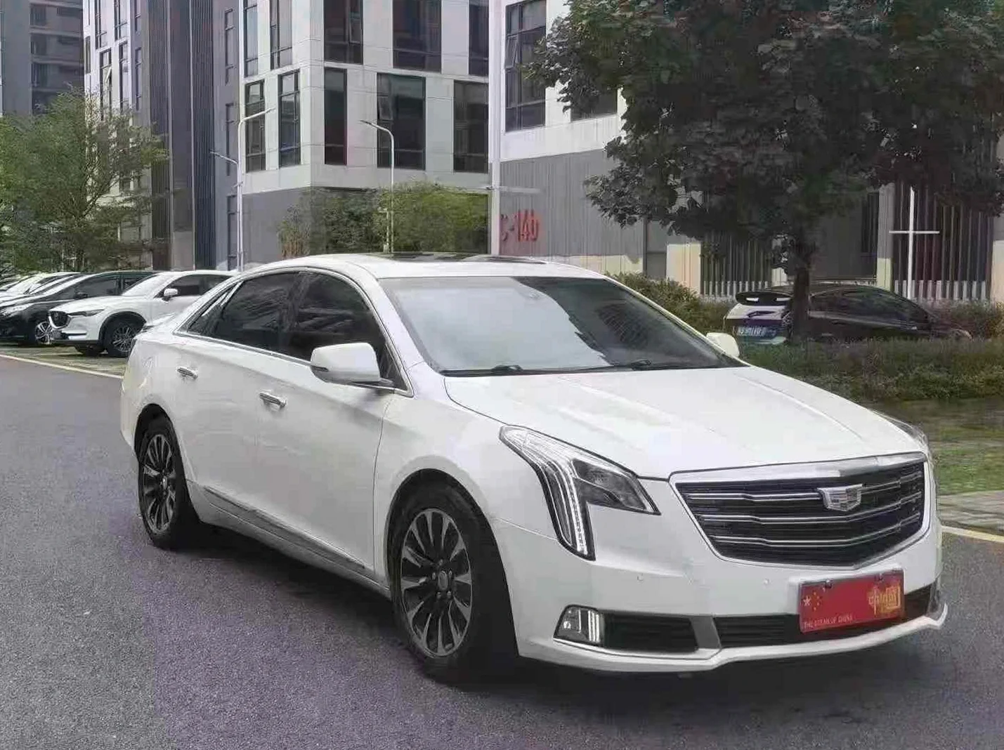 18年凯迪拉克XTS 2.0T豪华