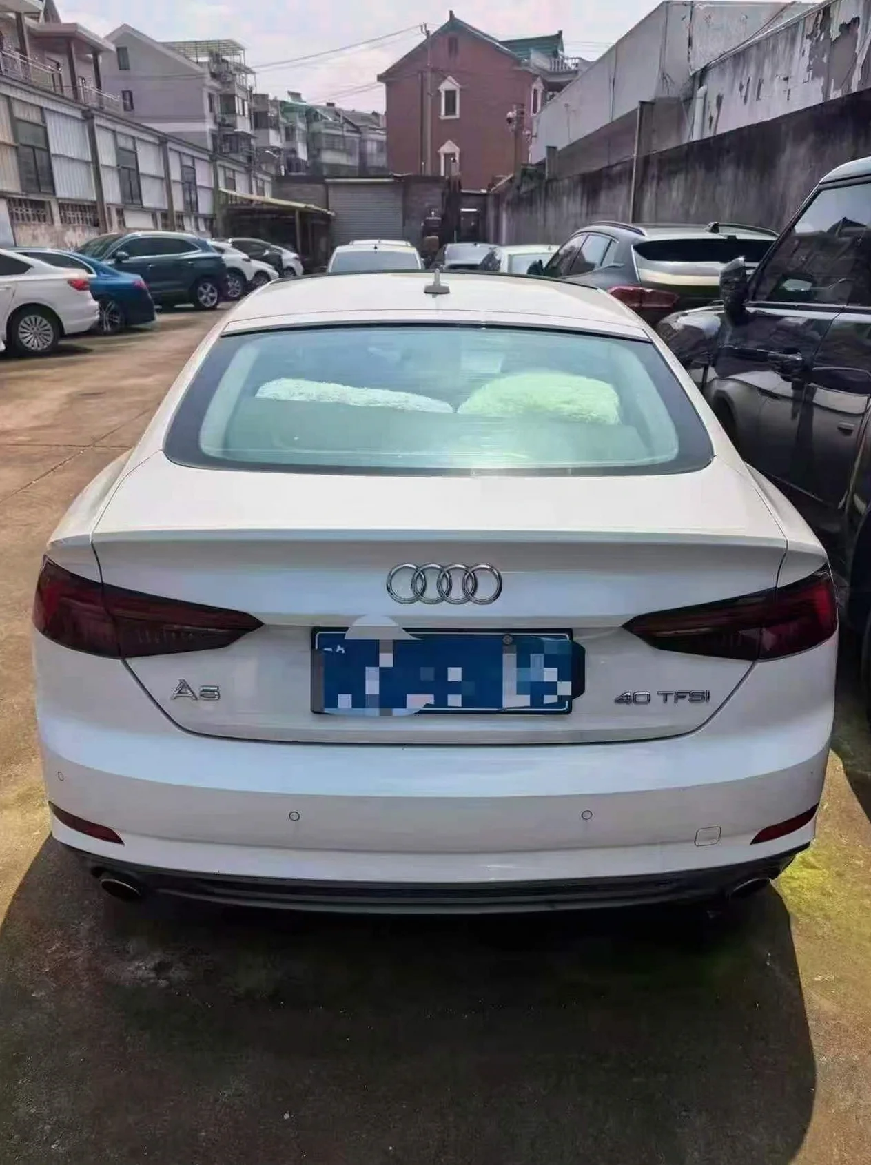 奥迪A5 后面外观二