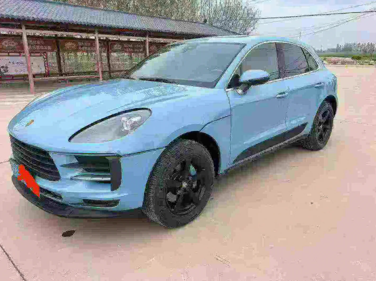 保时捷Macan 后面外观一