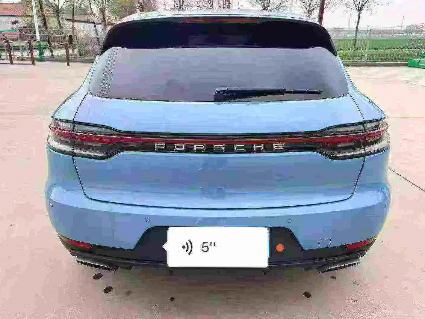 保时捷Macan 正面外观二