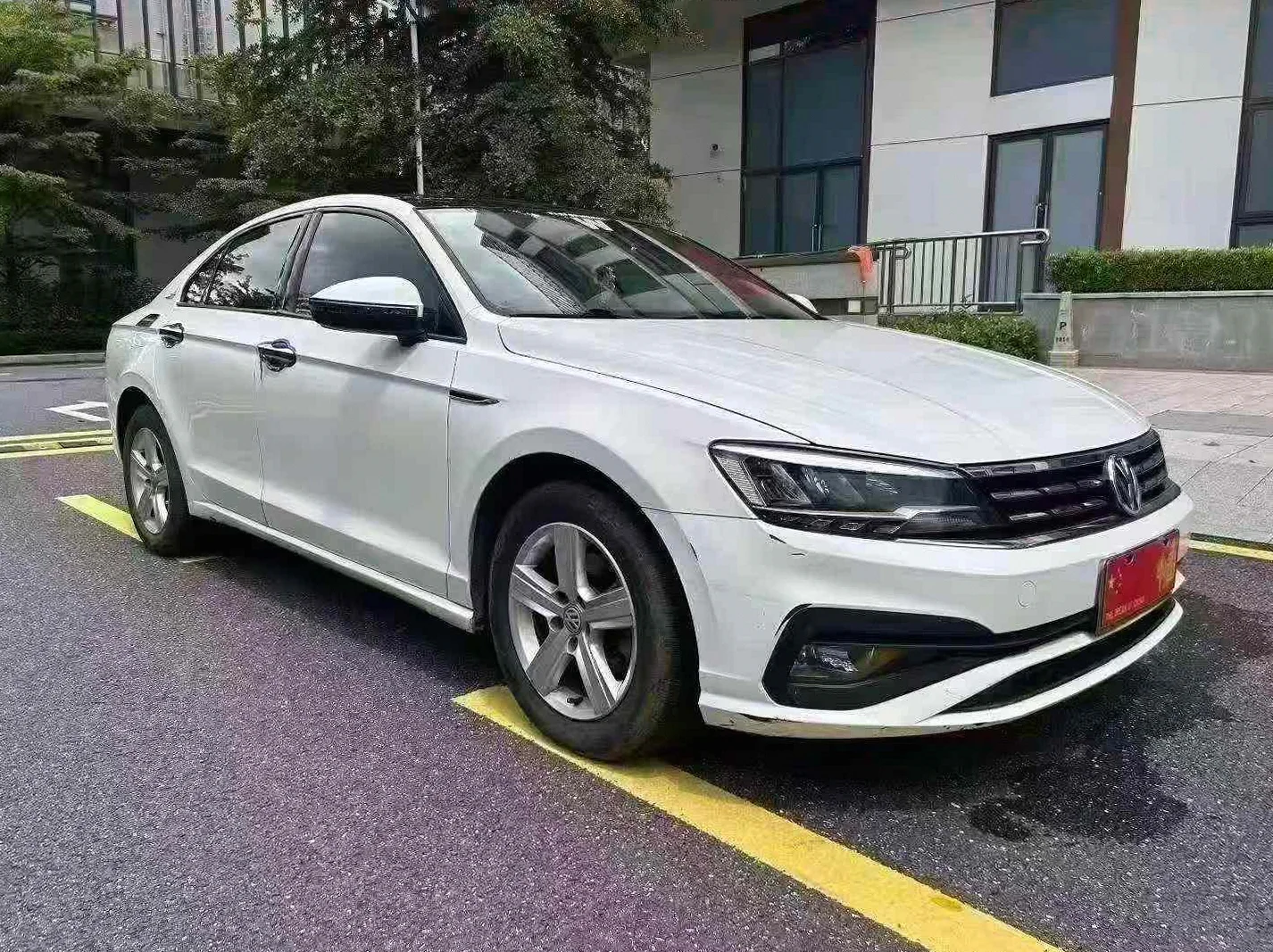 大众凌渡 正面外观三