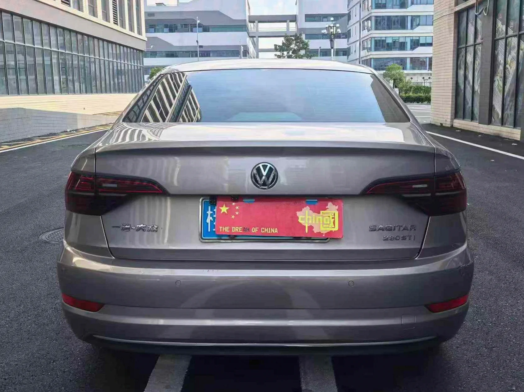 大众速腾 后面外观二