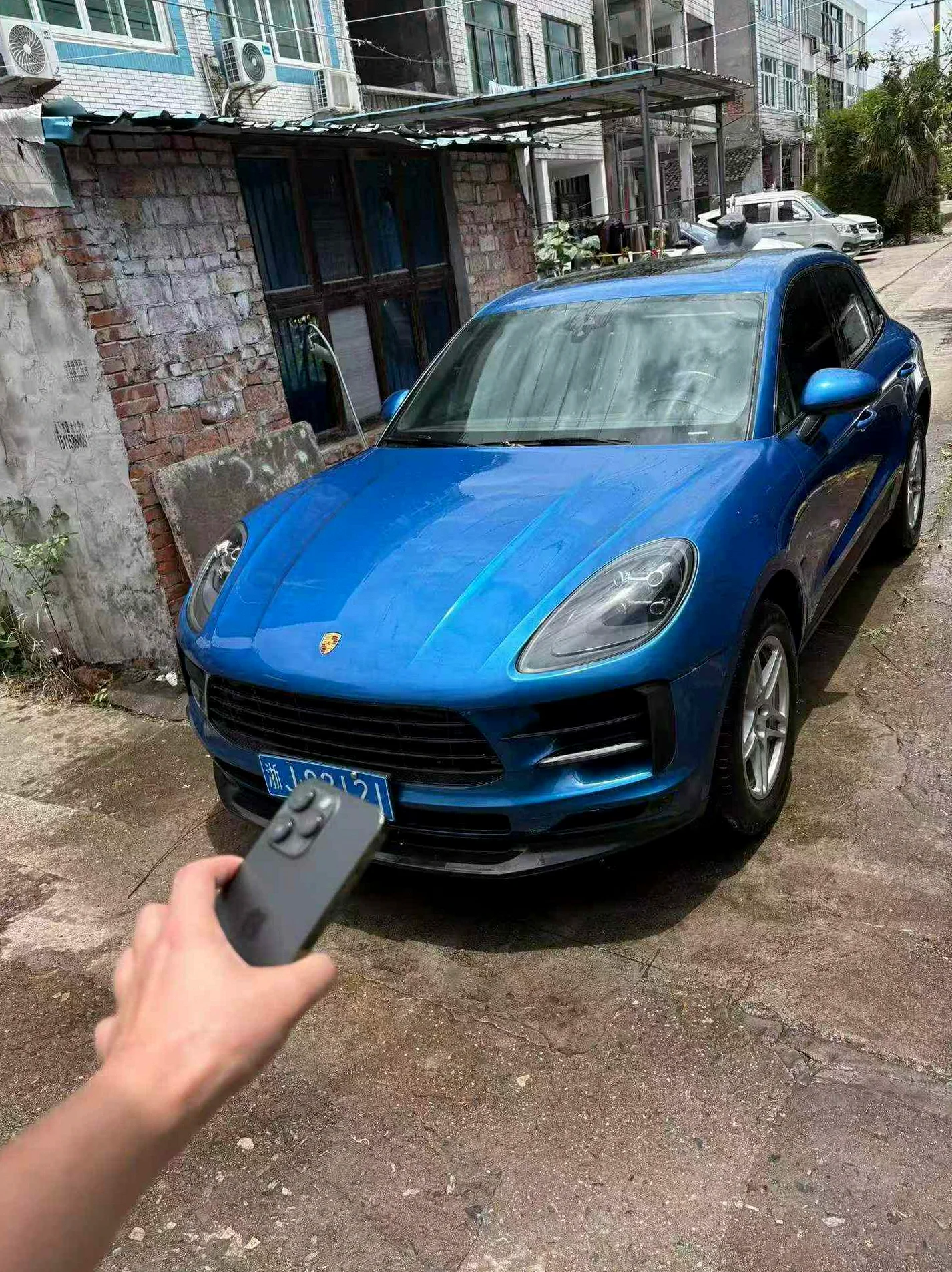 保时捷Macan 正面外观二
