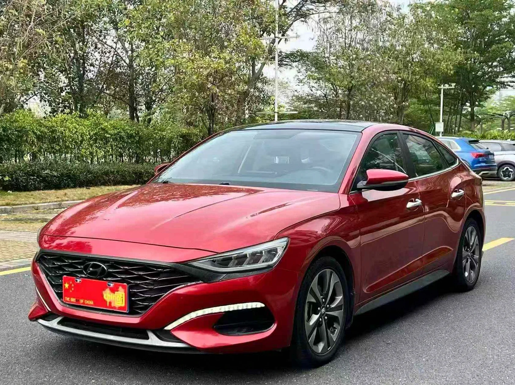 现代菲斯塔 正面外观三