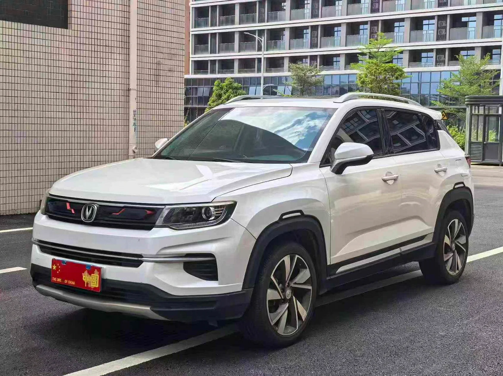 长安汽车CS35 正面外观三