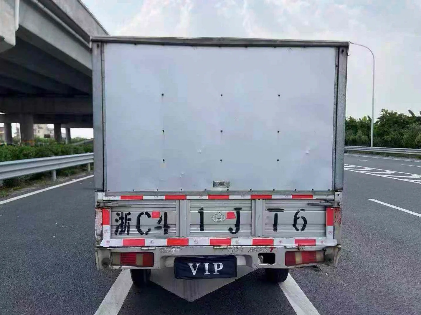 货车长安汽车跨越 内饰前排
