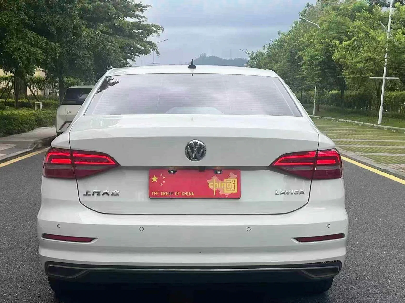 大众朗逸 后面外观二