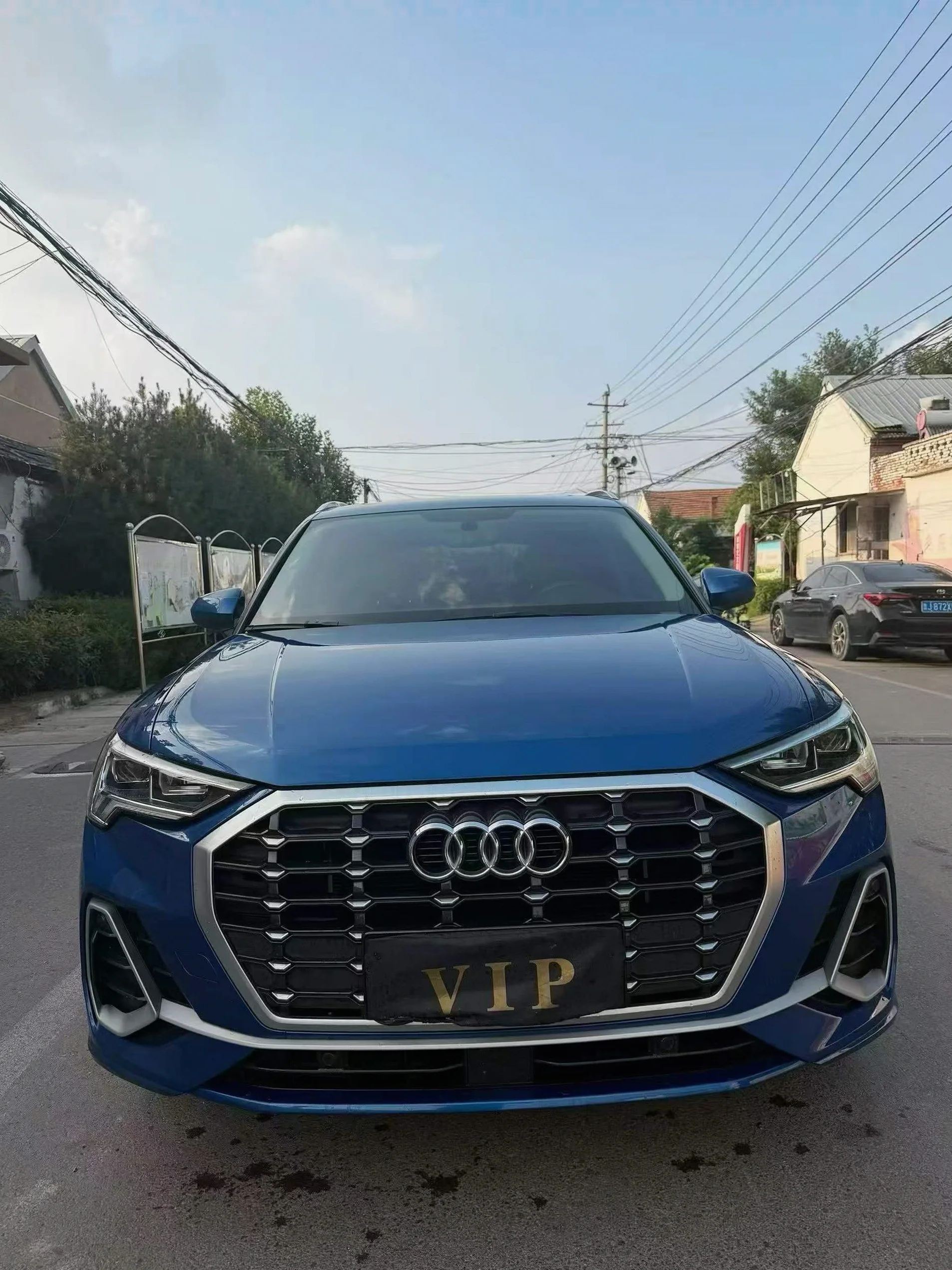 奥迪Q3 正面外观二