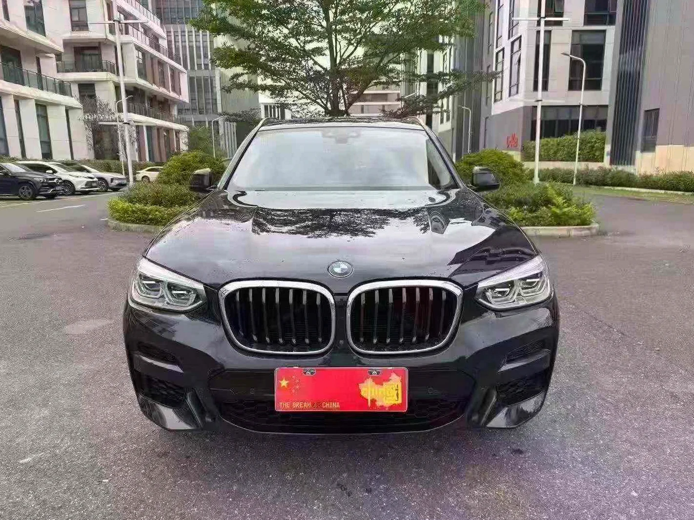 宝马X3 正面外观二