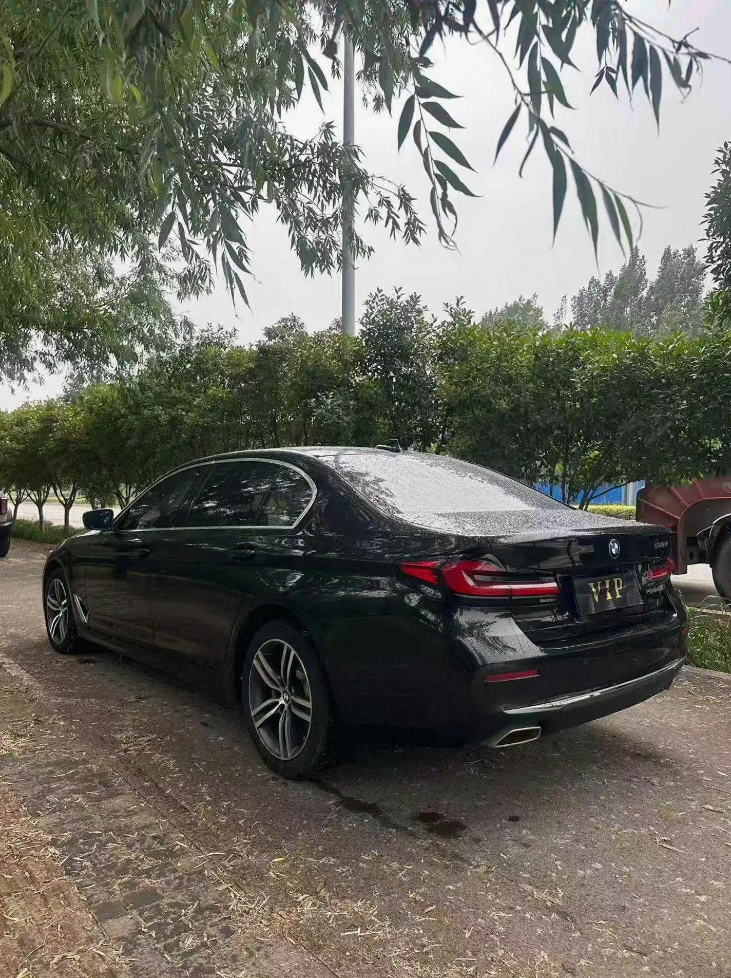 宝马5系 后面外观三