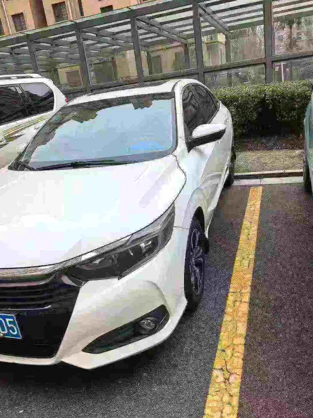 本田凌派 后面外观二