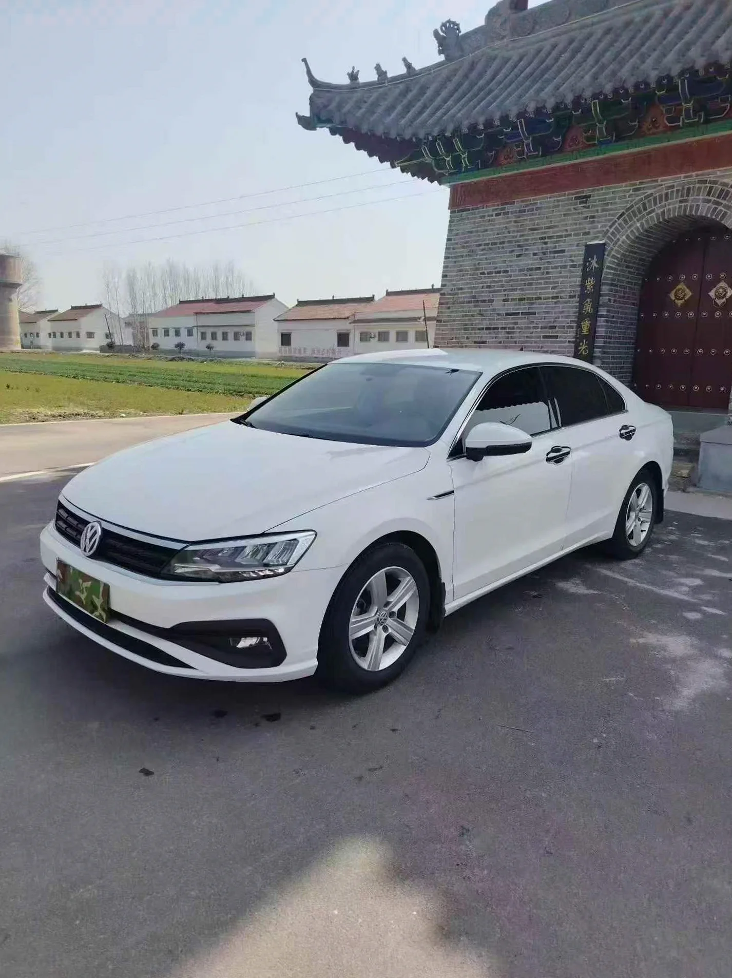 大众凌渡 正面外观三