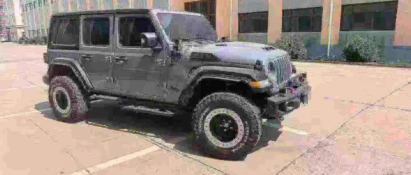 Jeep牧马人 正面外观二