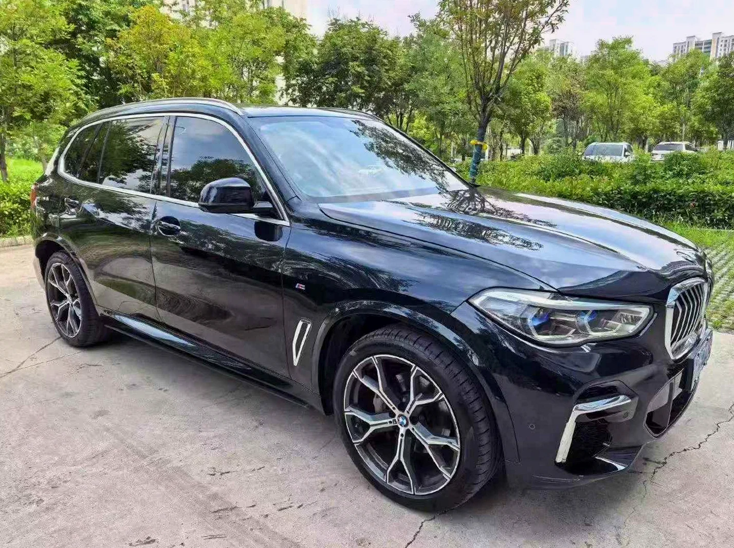 22年宝马X5 3.0T M运动套装