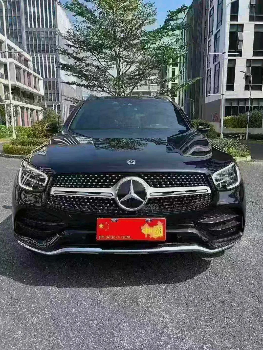 奔驰GLC 正面外观二