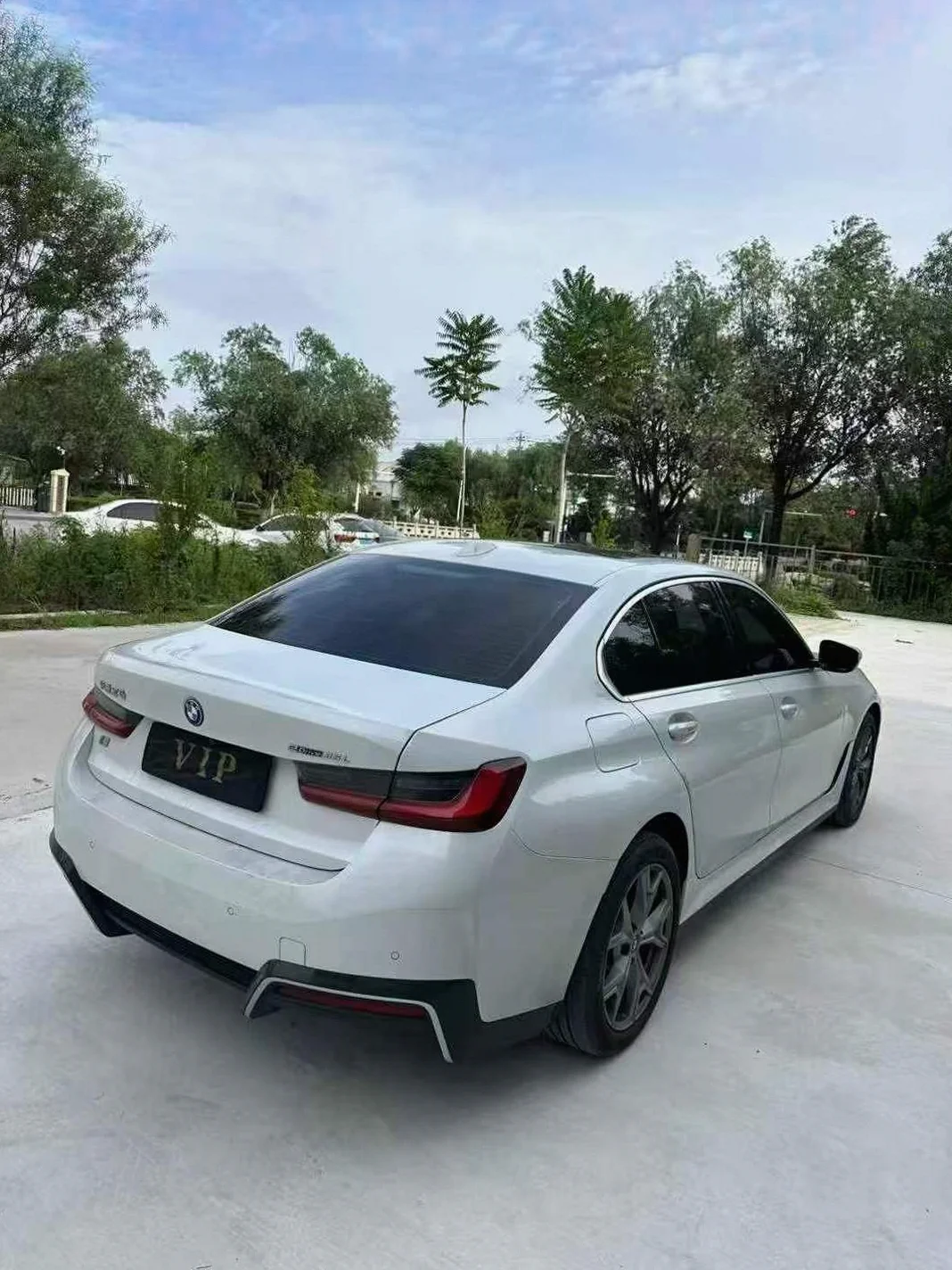 宝马I3 后面外观三