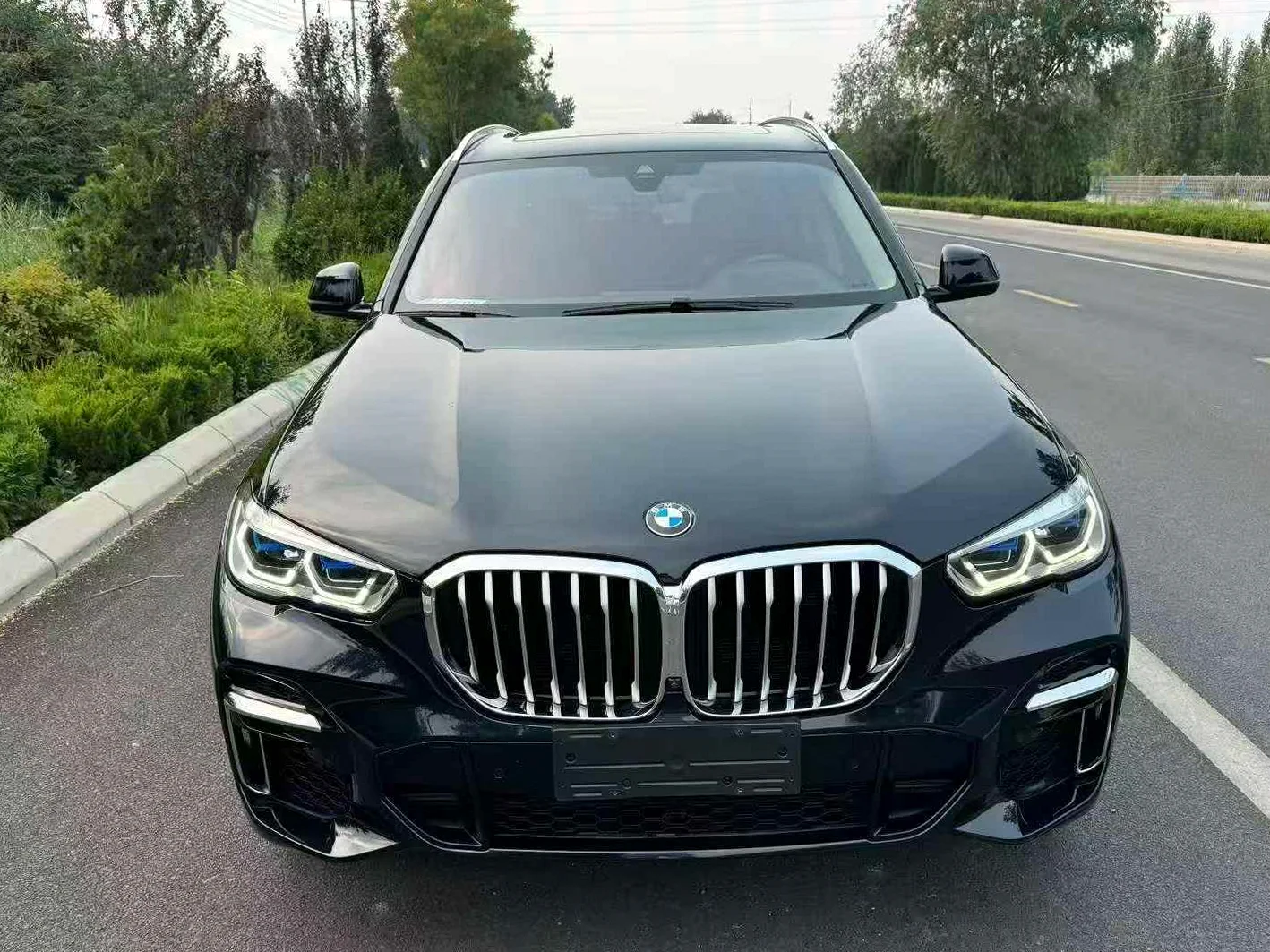 23年宝马X5 2.0T顶配