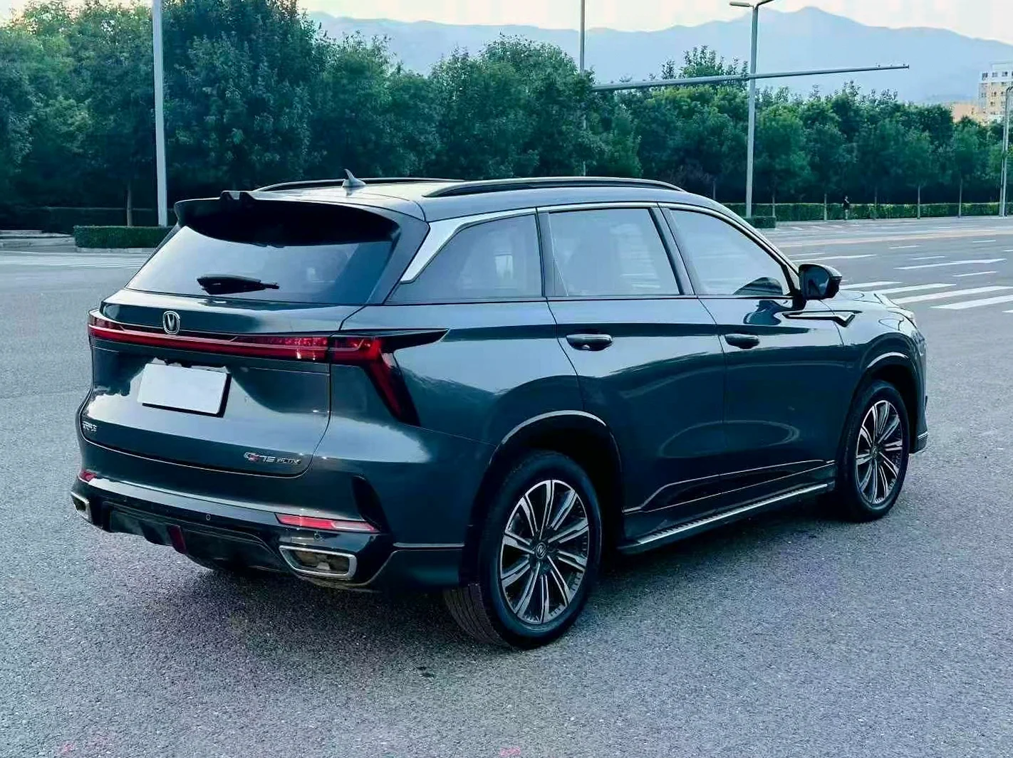 长安汽车CS75 驾驶室