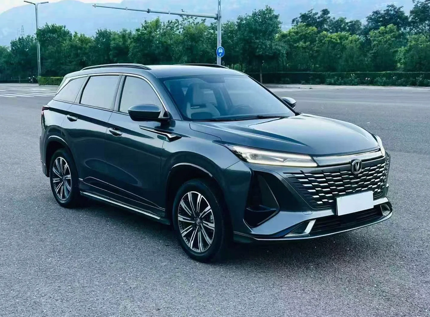 23年长安CS75PLUS 1.5T自动高配