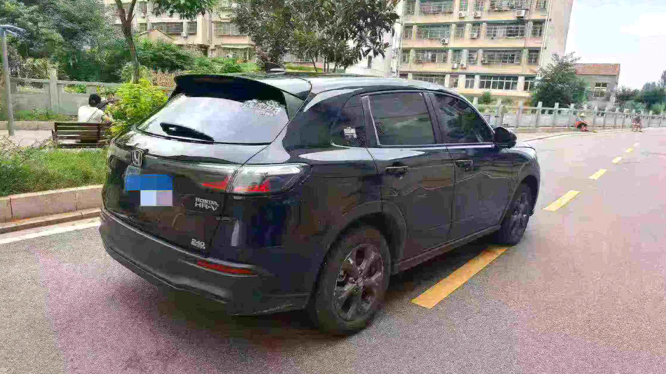 本田HRV 后面外观二