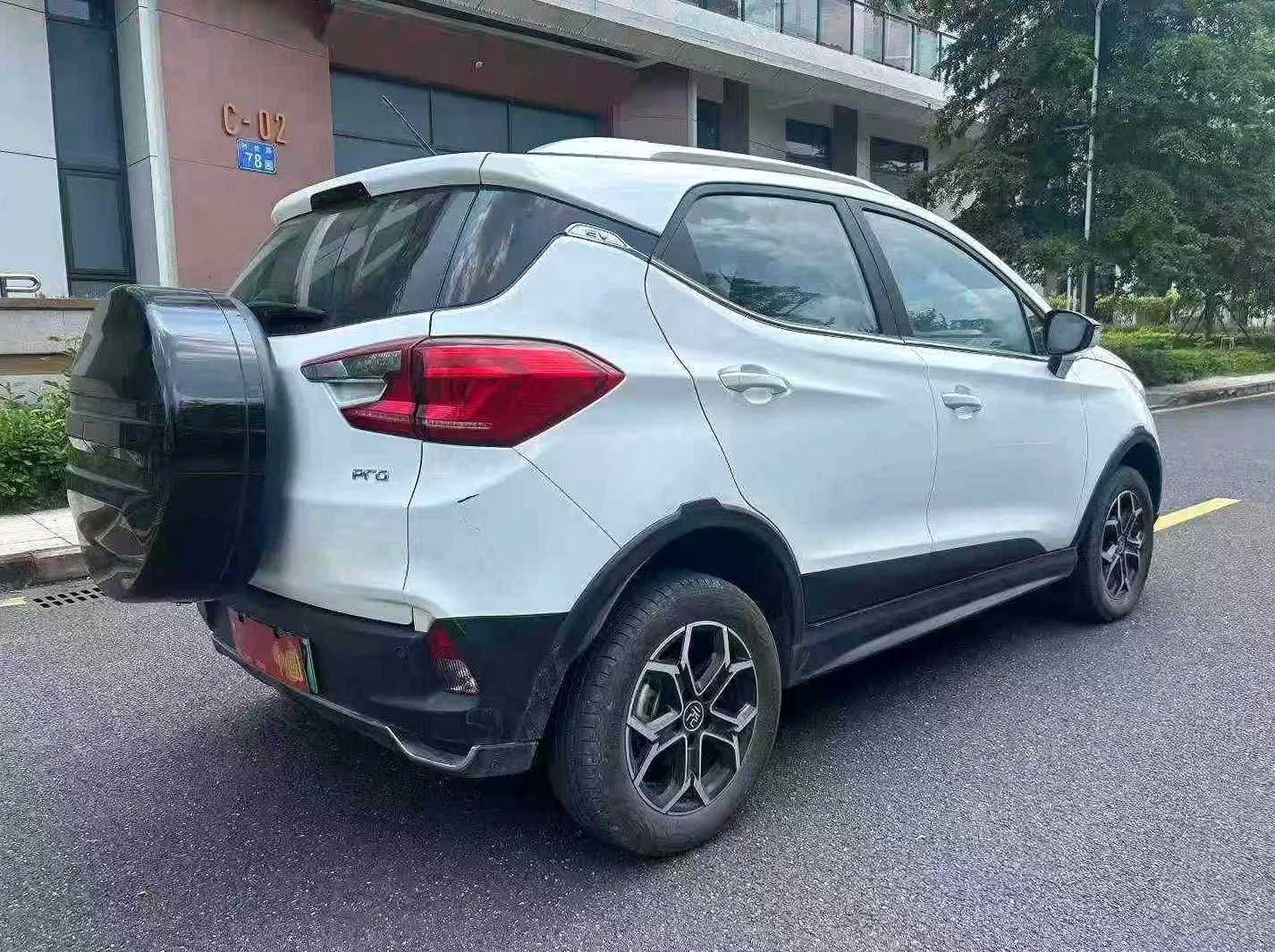 比亚迪元 驾驶室