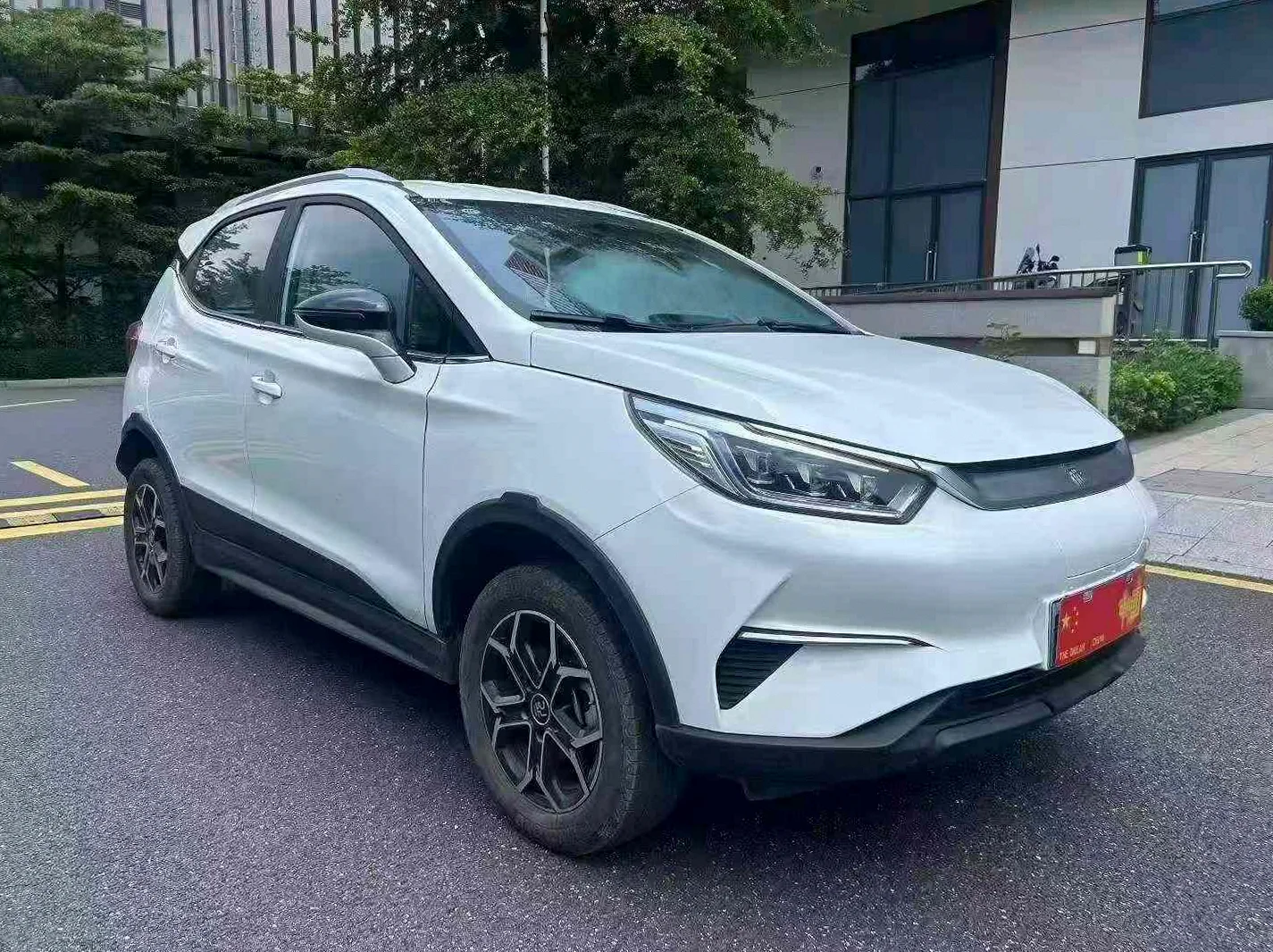 比亚迪元 正面外观三