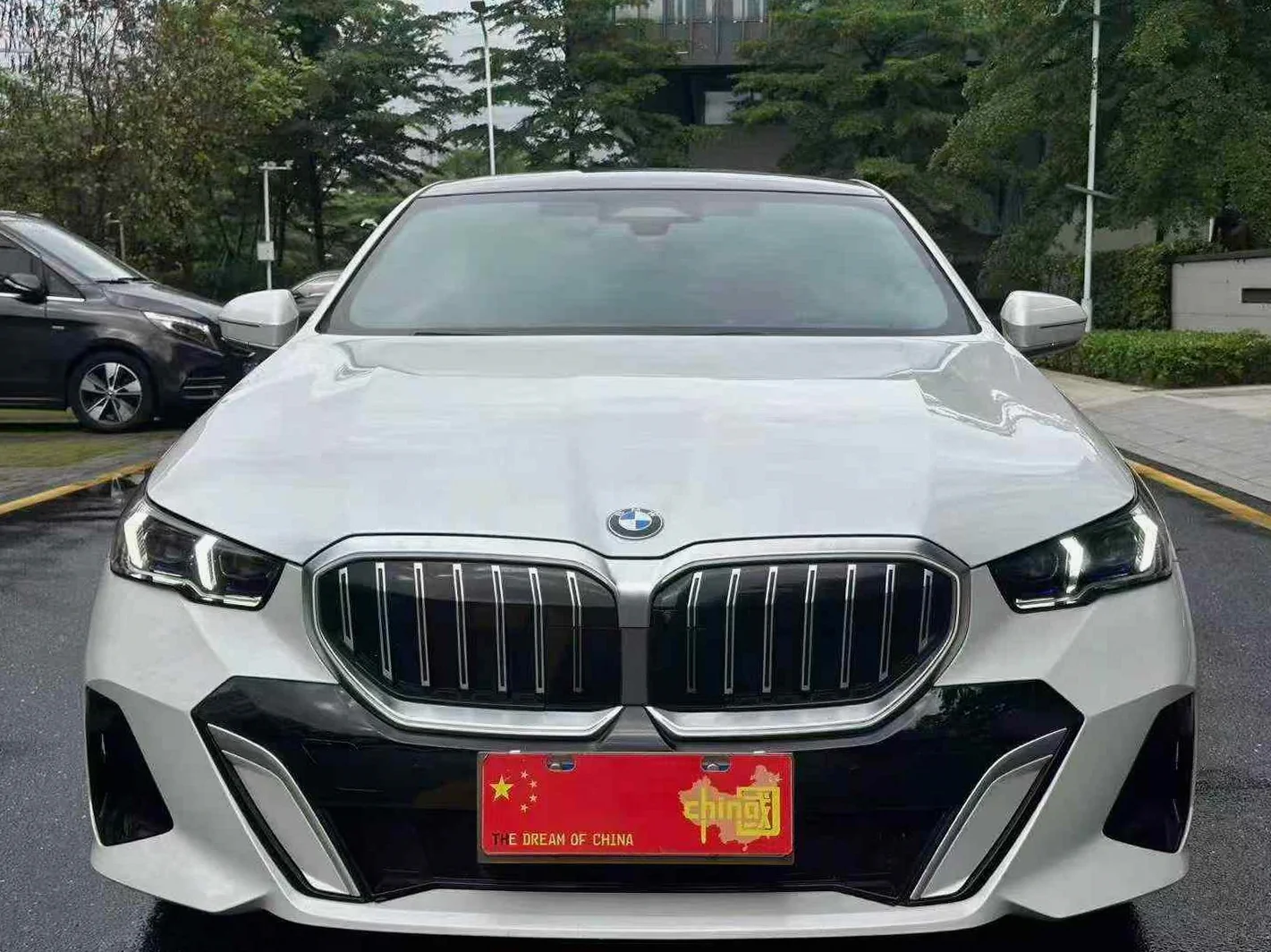 准25年宝马530Li尊享M运动套装
