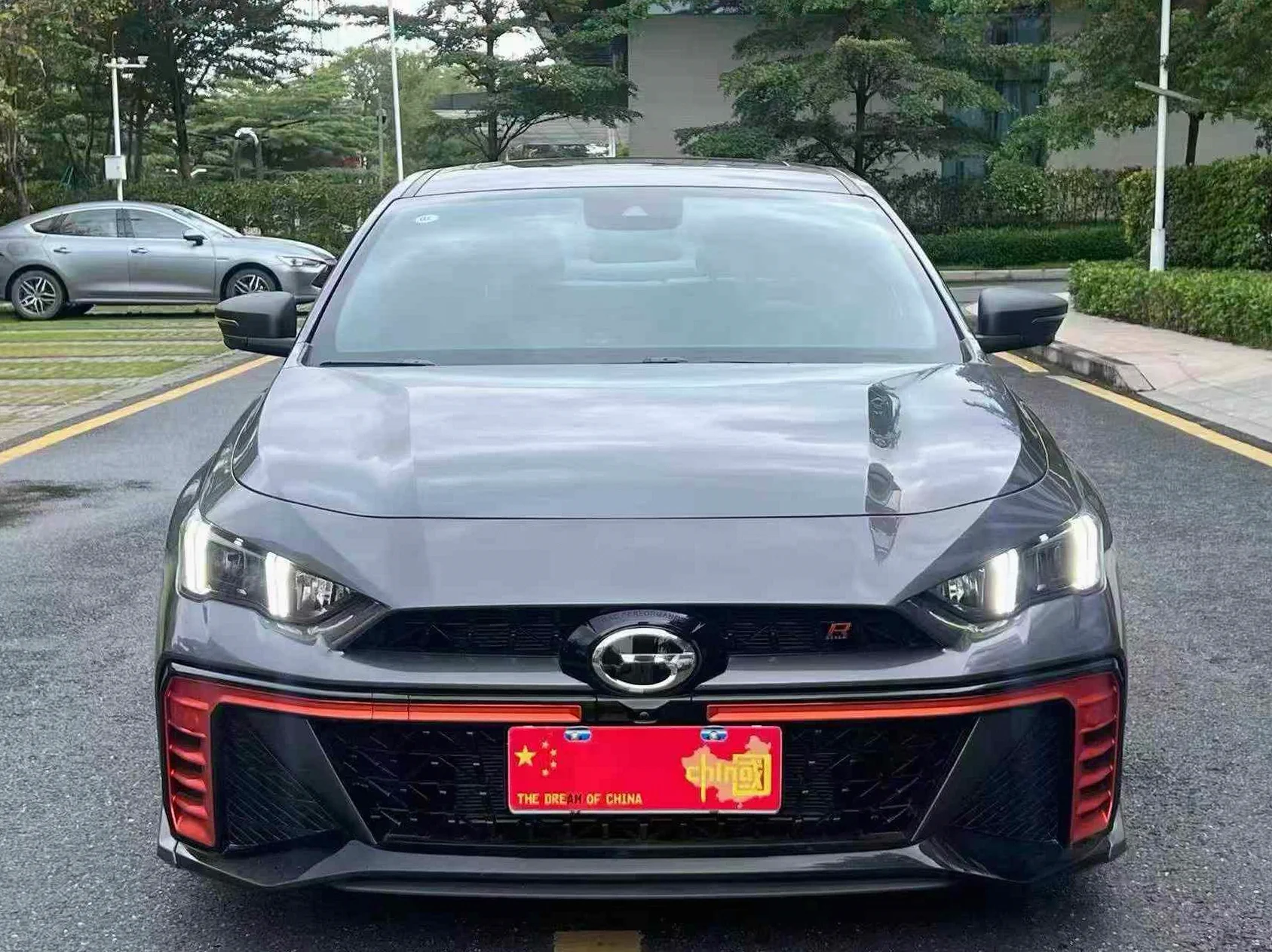 传祺影豹 正面外观二