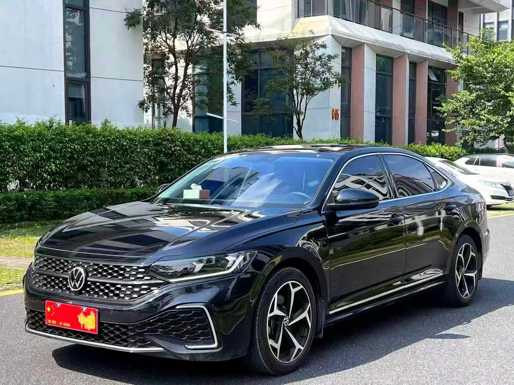 大众帕萨特 正面外观三