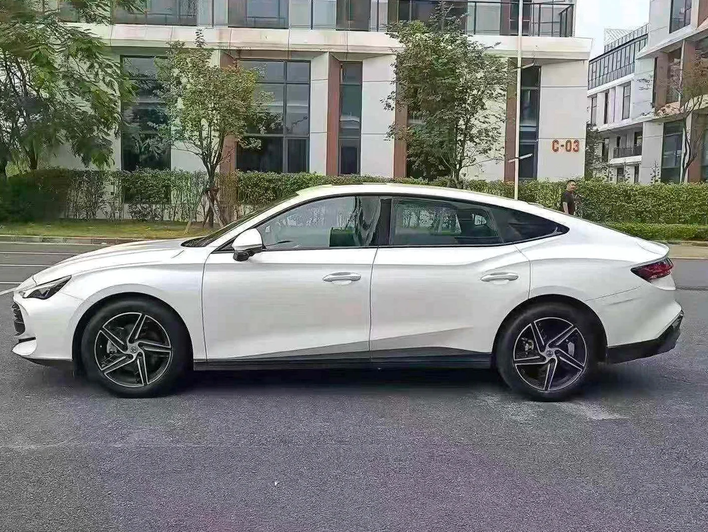 名爵7 驾驶室