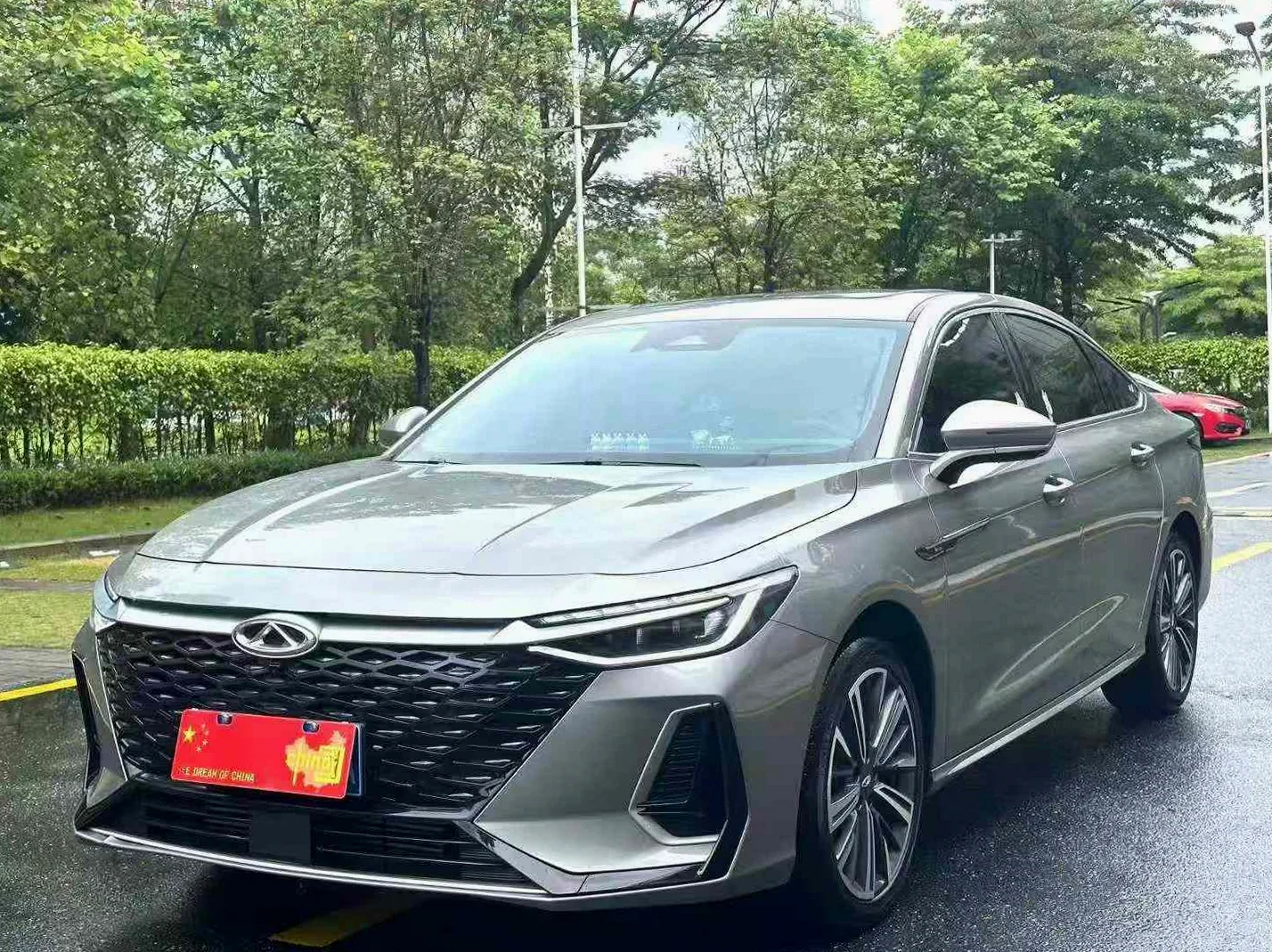 奇瑞艾瑞泽 正面外观三