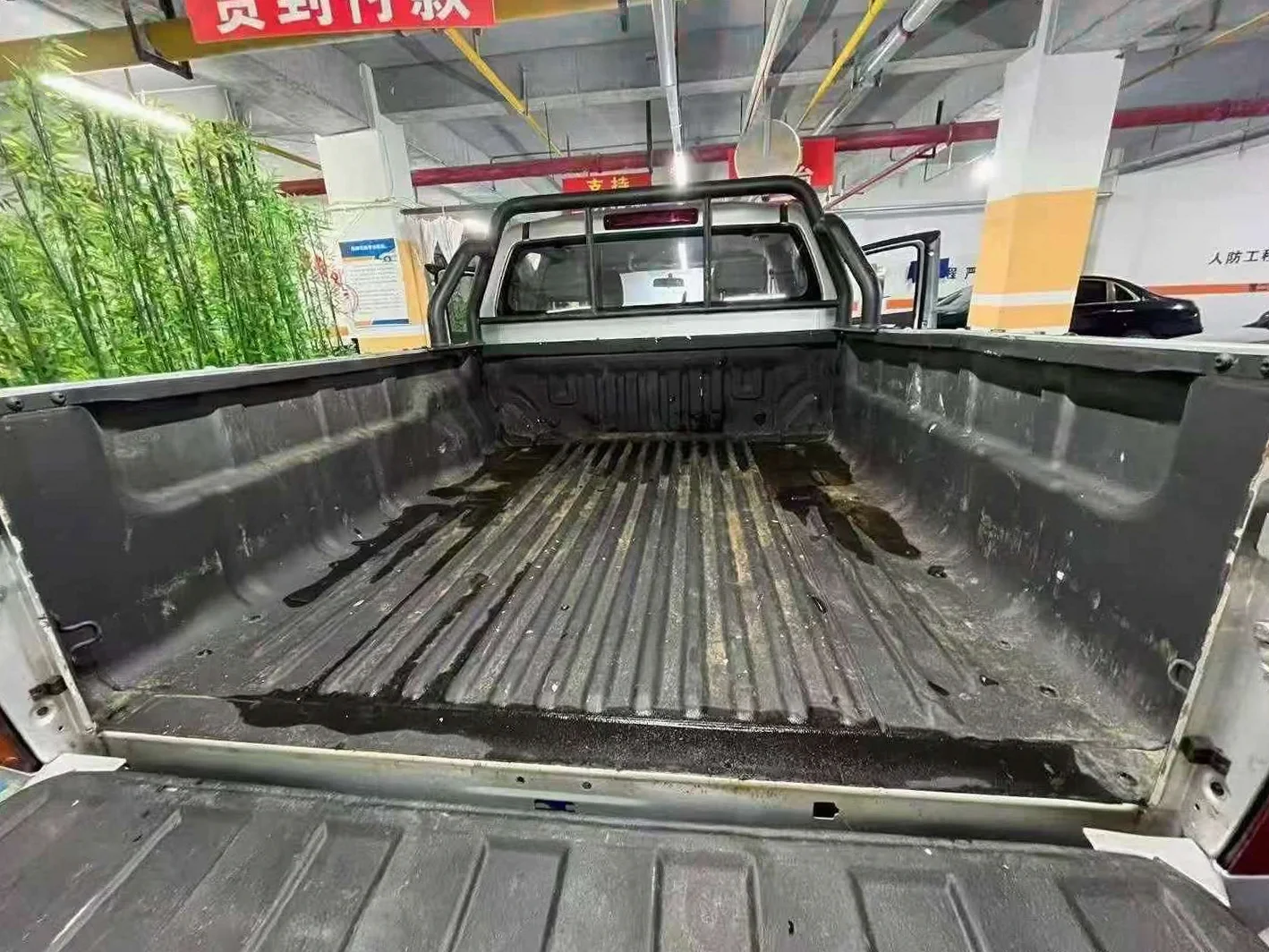 五十铃瑞迈 驾驶室