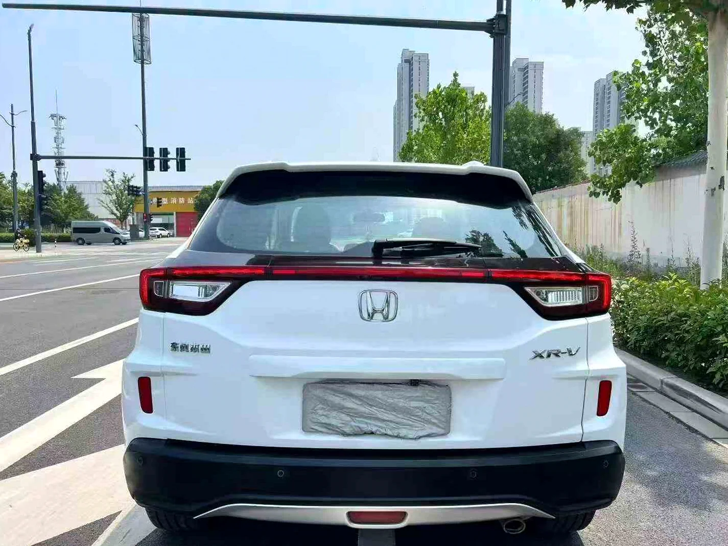 本田XRV 后面外观三